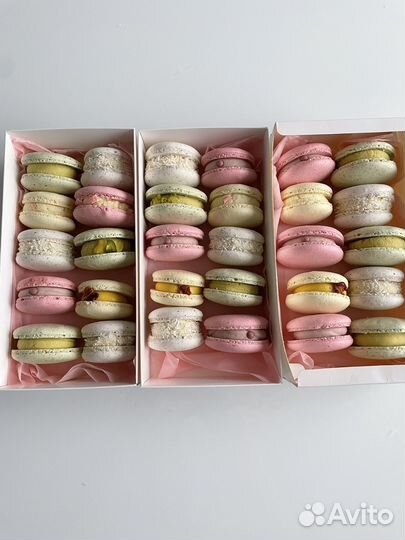 Макарон /макаронс / макарун / macaron