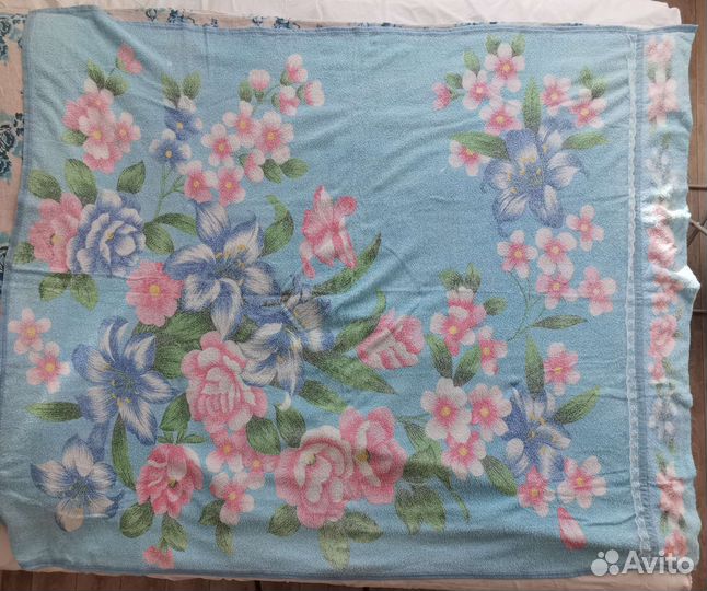 Махровое покрывало