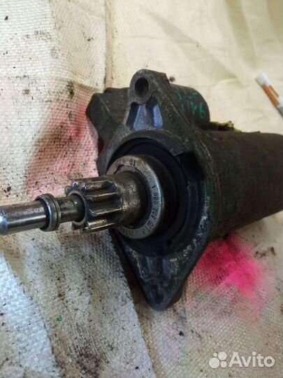 Стартер Volkswagen Golf vr6