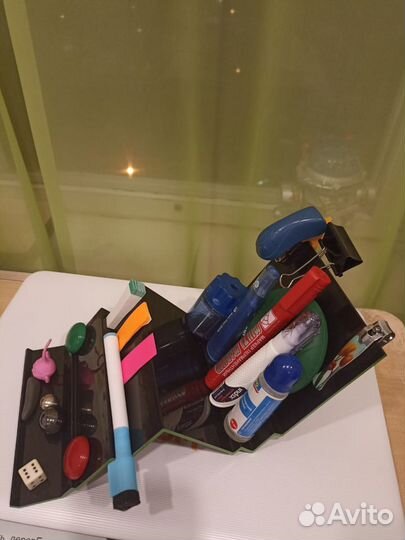 Подставка А.Лебедева