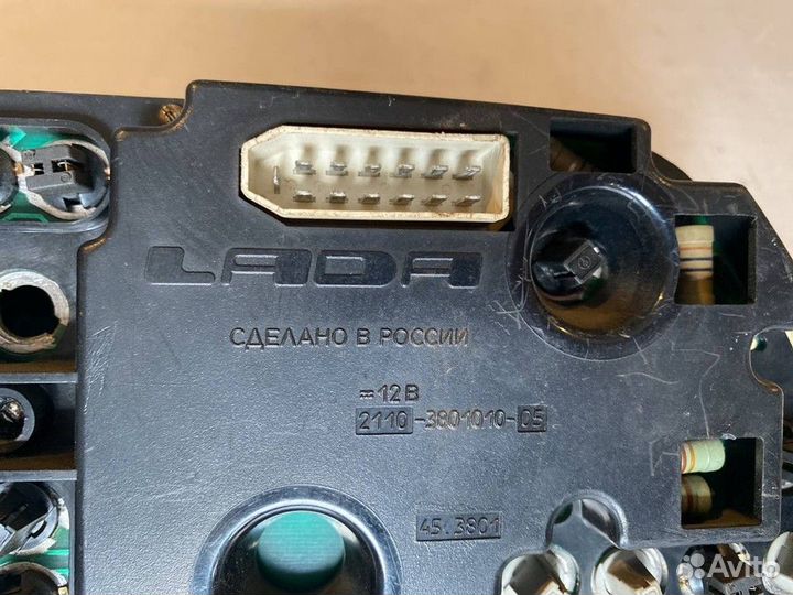Панель приборов LADA 2115