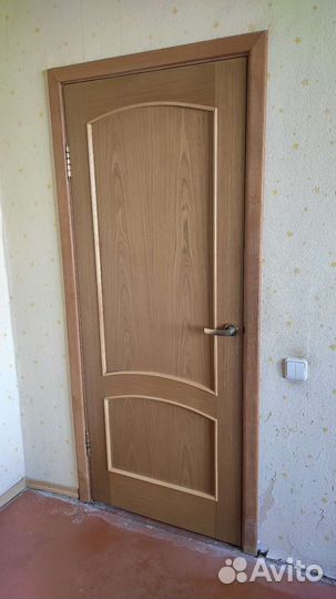 Межкомнатные двери бу 70 см с коробкой