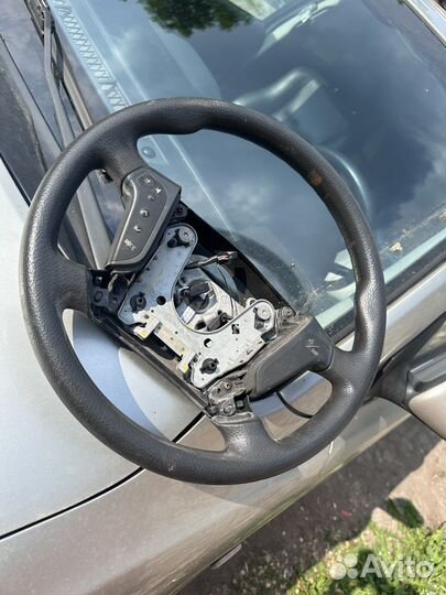 Руль Toyota Avensis t25