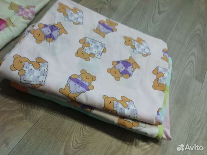 Бортики на кроватку