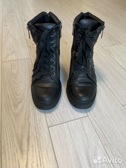 Сникерсы gianni renzi 38 размер