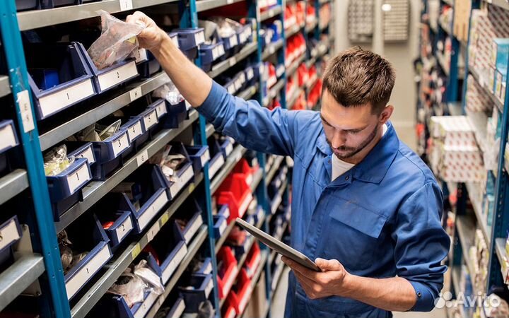 Кладовщик сборщик