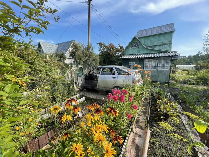 Дача 27,8 м² на участке 8 сот.