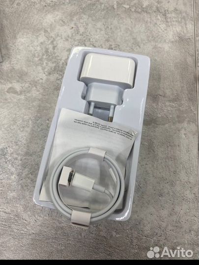 Зарядное устройство для телефона