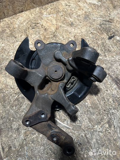 Кулак задний правый Ssang Yong Actyon New