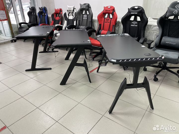 Компьютерный стол, карбон с подсветкой