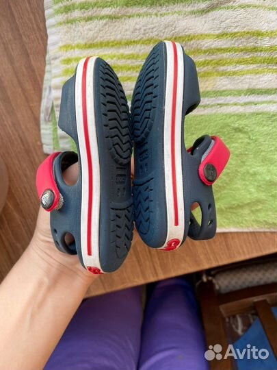 Сандали crocs c6