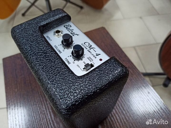 Гитарный мини-комбоусилитель