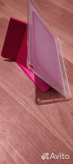 Чехол на iPad 9.7