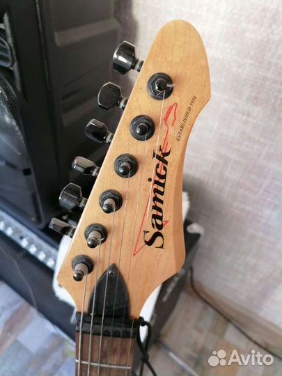 Электро гитара