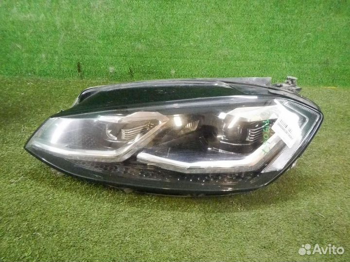 Фара левая Volkswagen Golf