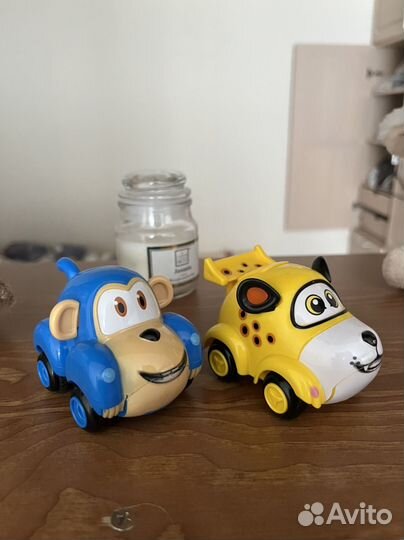 Машинки врумиз 2 шт