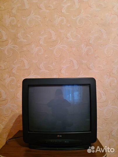 Телевизор LG б\у
