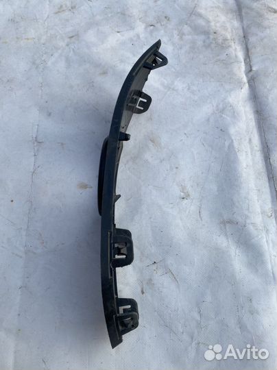 Заглушка в бампер Opel Astra H 2006-2014