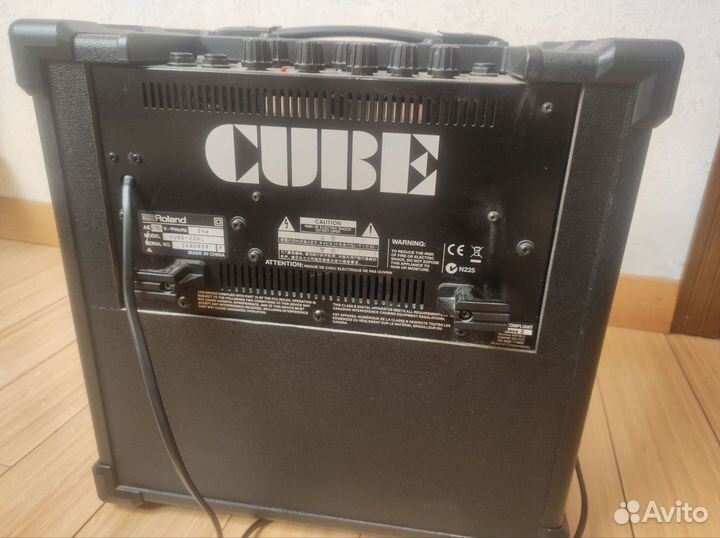 Гитарный комбоусилитель cube 20x