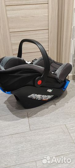 Детское кресло в машину