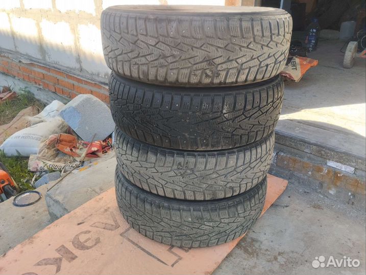 Nokian Tyres Hakkapeliitta 7 185/65 R15
