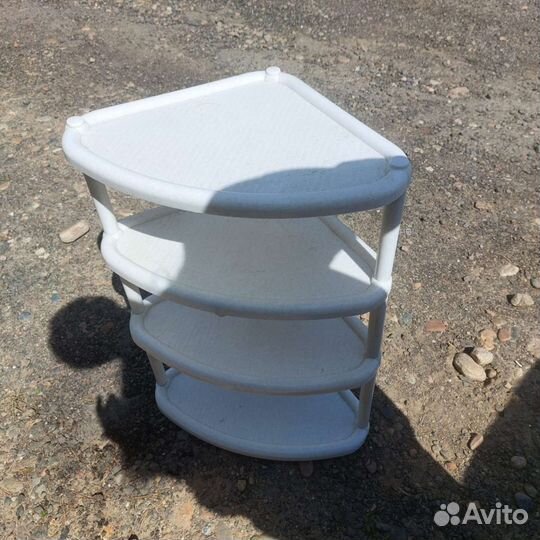 Полка угловая