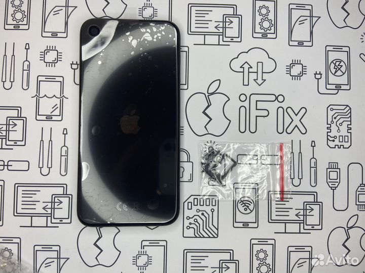 Корпус для iPhone SE 2020 (чёрный) orig Завод