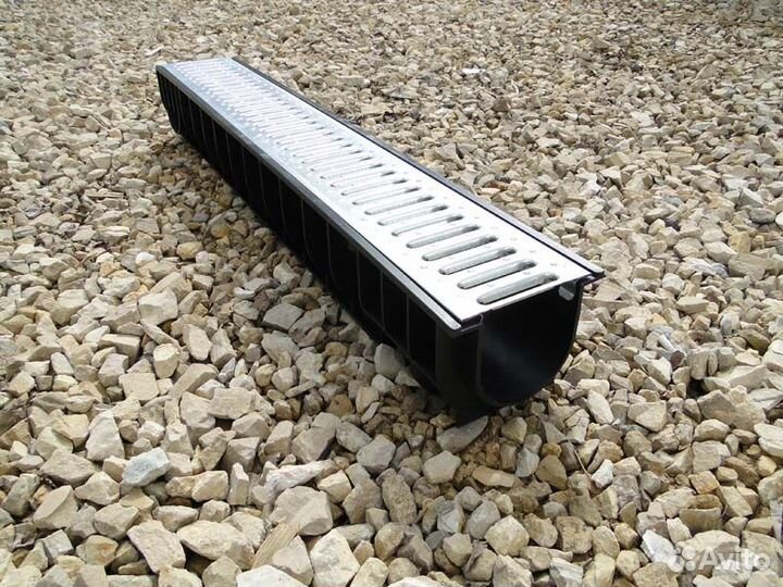 Лоток водоотводный