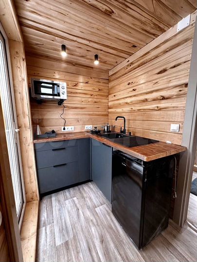 Дом 45 м² на участке 12 га