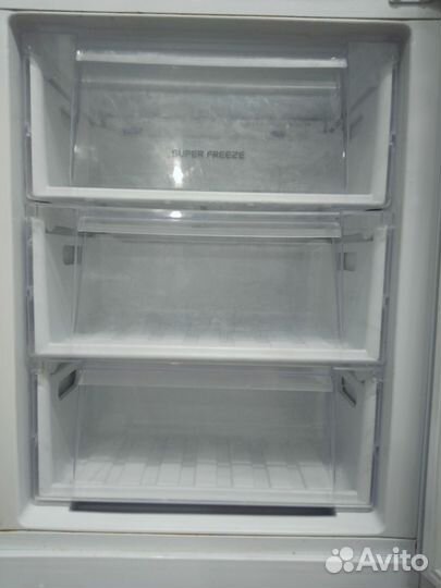 Холодильник бу системой No frost. Привезём