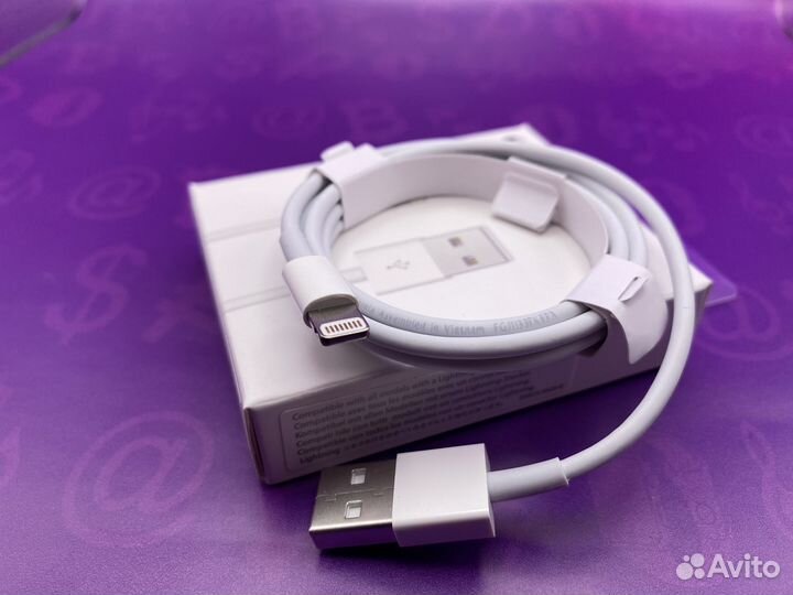 Зарядный кабель Lightning - USB