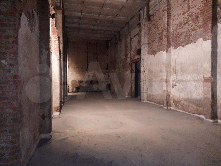 Производство от 1600 м² до 2000 м²