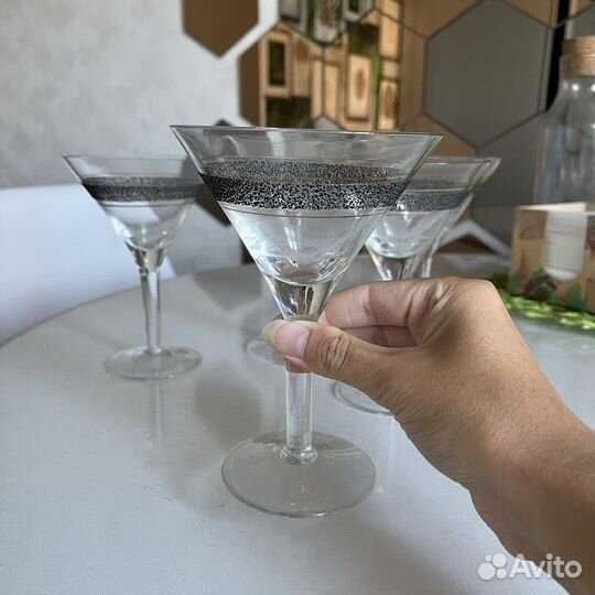 Бокалы стекло, фужеры для мартини