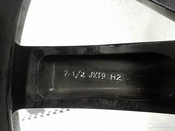 Диск колеса литой Volvo XC60 2 R19