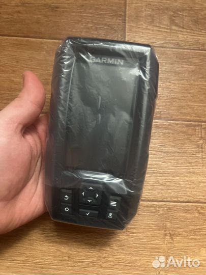 Garmin striker plus 4cv с защитной ориг крышкой