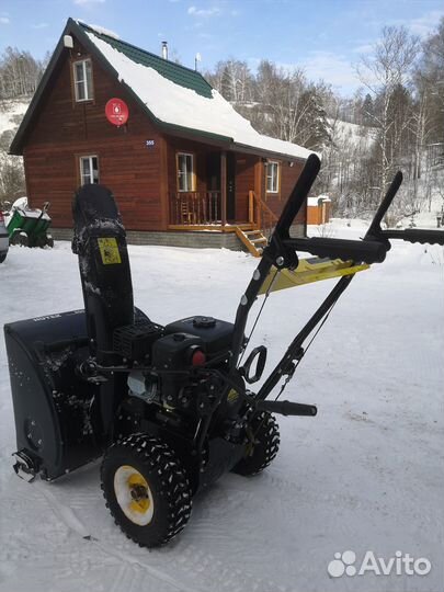 Снегоуборщик huter SGC 4100