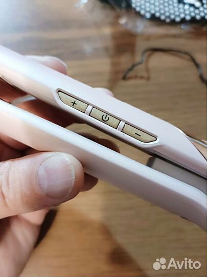 Новый выпрямитель-плойка для волос