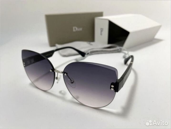 Солнечные очки Dior
