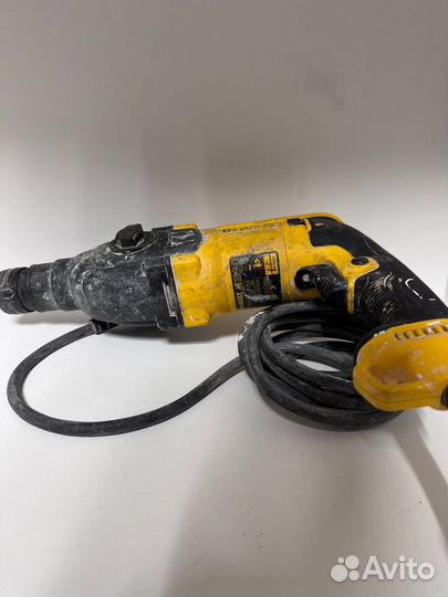 Перфоратор dewalt D25133(з.78б)