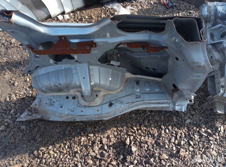 Крыло заднее правое Mitsubishi Outlander CW5W