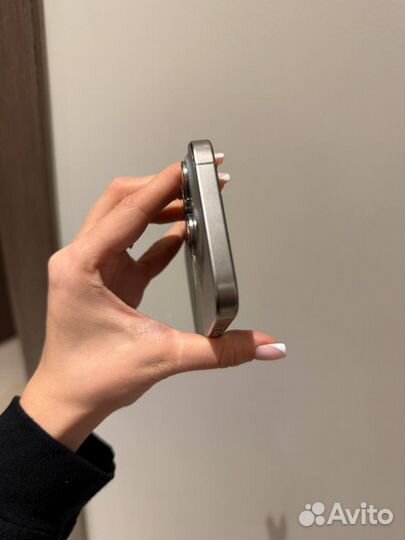 iPhone 15 Pro, 256 ГБ