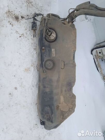 Бензобак Peugeot 306 Пежо 306