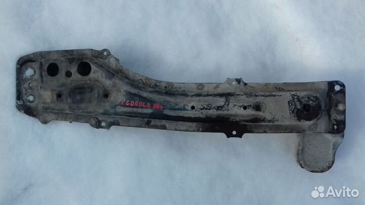 Балка продольная Тойота Королла Е120