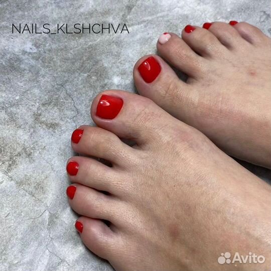 Маникюр, педикюр