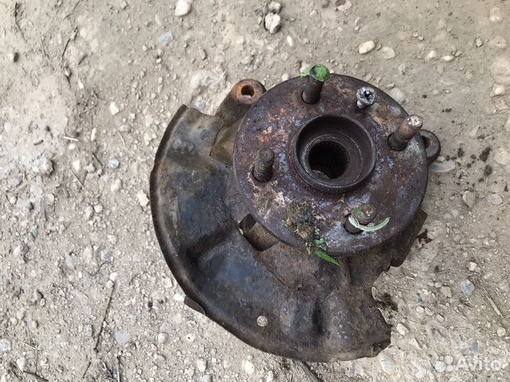 Поворотный кулак kia spectra