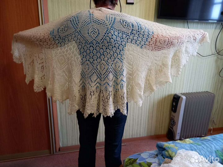 Платок ручной работы