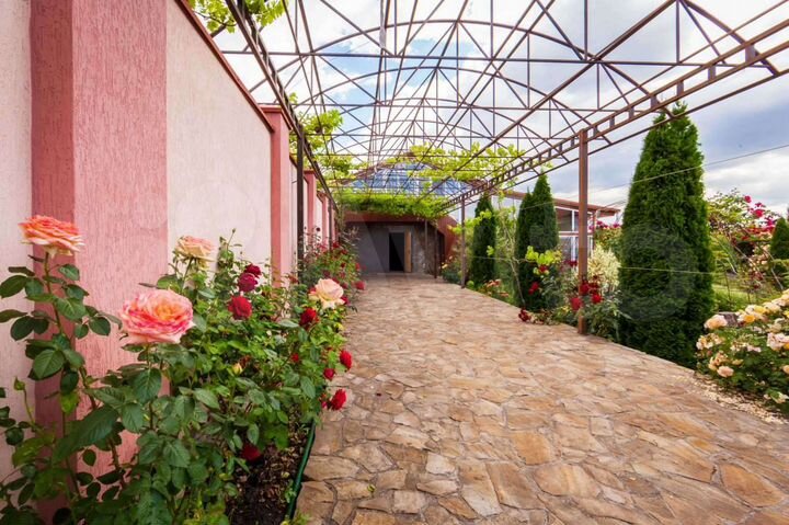 Дом 134 м² на участке 11 сот.