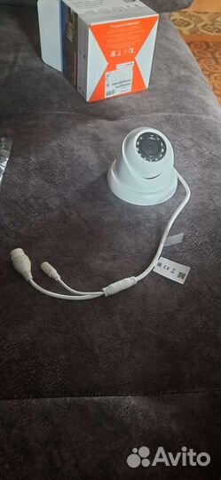 2 две камеры одна уличная другая домашния