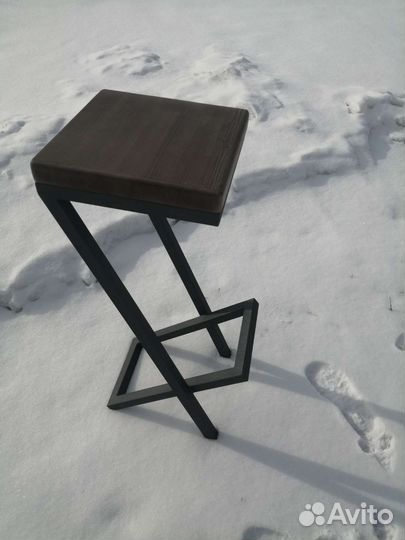 Стул барный