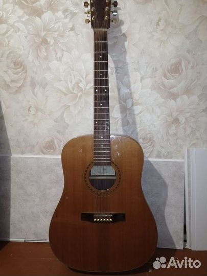 Гитара Kremona